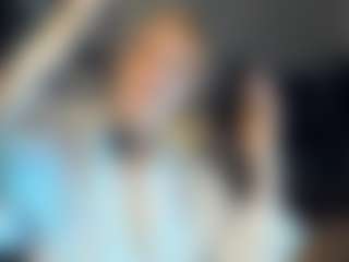 ElenoraMowatt's Live Sex Cam Show