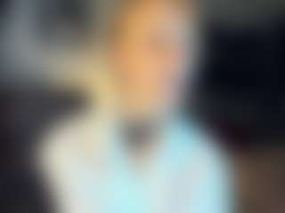 ElenoraMowatt's Live Sex Cam Show