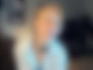ElenoraMowatt's Live Sex Cam Show