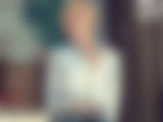 ElenoraMowatt's Live Sex Cam Show