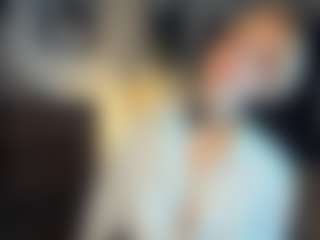 ElenoraMowatt's Live Sex Cam Show