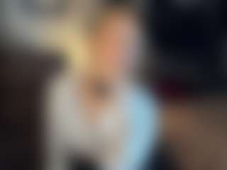 ElenoraMowatt's Live Sex Cam Show