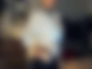 ElenoraMowatt's Live Sex Cam Show
