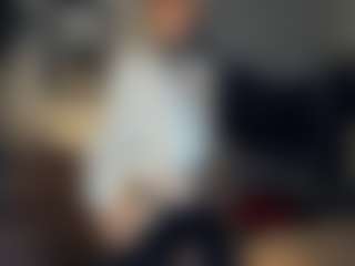 ElenoraMowatt's Live Sex Cam Show