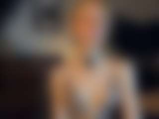 ElenoraMowatt's Live Sex Cam Show