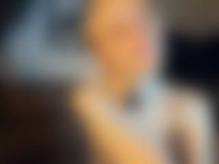 ElenoraMowatt's Live Sex Cam Show
