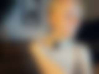 ElenoraMowatt's Live Sex Cam Show