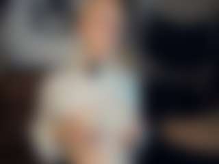 ElenoraMowatt's Live Sex Cam Show
