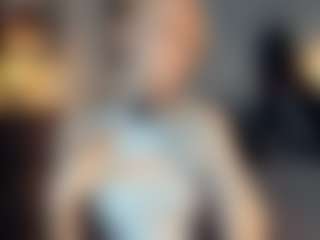 ElenoraMowatt's Live Sex Cam Show