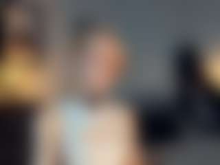 ElenoraMowatt's Live Sex Cam Show