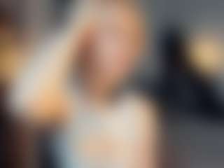 ElenoraMowatt's Live Sex Cam Show