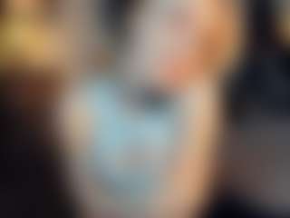 ElenoraMowatt's Live Sex Cam Show