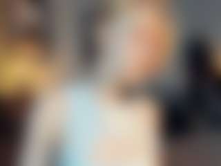 ElenoraMowatt's Live Sex Cam Show