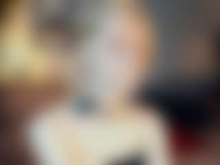 ElenoraMowatt's Live Sex Cam Show