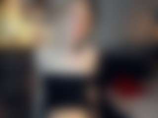 ElenoraMowatt's Live Sex Cam Show