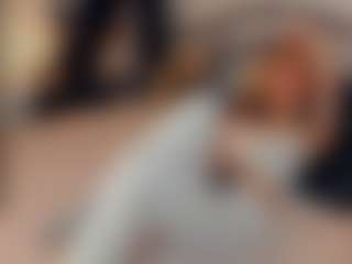 ElenoraMowatt's Live Sex Cam Show