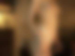 ElenoraMowatt's Live Sex Cam Show