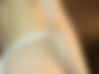 ElenoraMowatt's Live Sex Cam Show