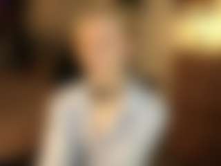 ElenoraMowattのライブセックスチャットショー