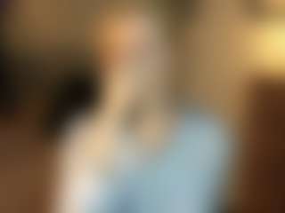 ElenoraMowatt's Live Sex Cam Show