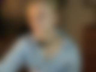 Live cam show with ElenoraMowatt - Teen (18+) on SxyPornLive