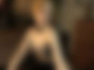 Live cam show with ElenoraMowatt - Blonde Hair Teen (18+) on Latina Girls