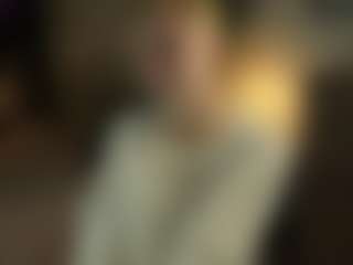 ElenoraMowatt's Live Sex Cam Show