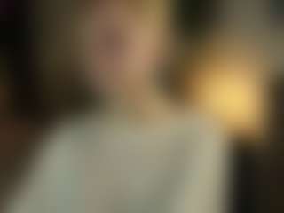 ElenoraMowatt's Live Sex Cam Show