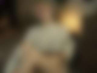 ElenoraMowatt's Live Sex Cam Show