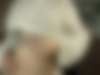 Live cam show with ElenoraMowatt - Tease Teen (18+) on AdultVida.com