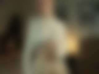 ElenoraMowatt's Live Sex Cam Show