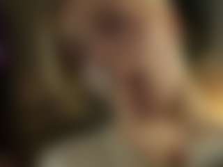 Live cam show with ElenoraMowatt - Drinking on CSO-WL