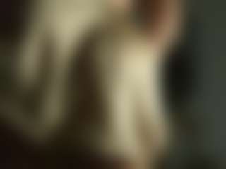 ElenoraMowatt's Live Sex Cam Show
