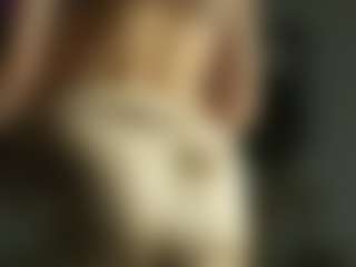 ElenoraMowatt's Live Sex Cam Show