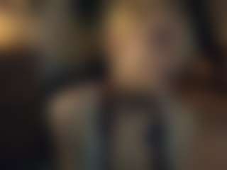 ElenoraMowatt's Live Sex Cam Show