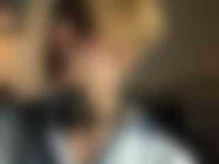 Live cam show with ElenoraMowatt - Blonde Hair Teen (18+) on Fling VIP Chat