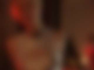 ElenoraMowatt's Live Sex Cam Show
