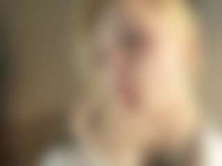 ElenoraMowatt's Live Sex Cam Show