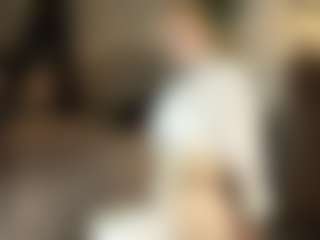 ElenoraMowatt's Live Sex Cam Show