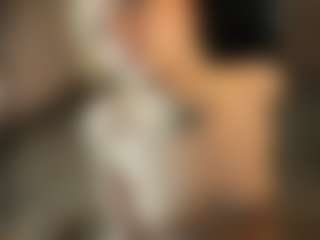 ElenoraMowatt's Live Sex Cam Show