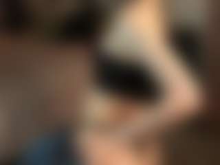 ElenoraMowatt's Live Sex Cam Show