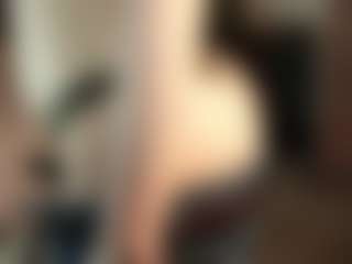 ElenoraMowatt's Live Sex Cam Show