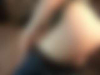 ElenoraMowatt's Live Sex Cam Show