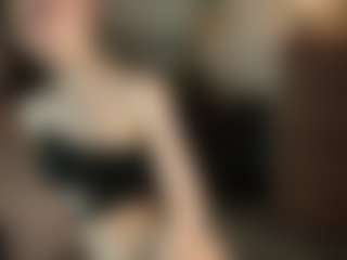 ElenoraMowatt's Live Sex Cam Show