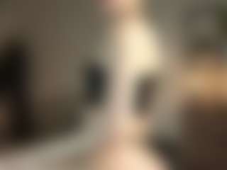Live cam show with ElenoraMowatt - Skinny on Camiplay Live