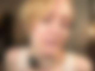 Live cam show with ElenoraMowatt - Fingering on Camsoda