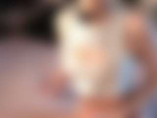 ElenoraMowatt's Live Sex Cam Show