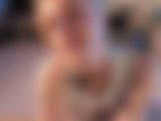 ElenoraMowatt's Live Sex Cam Show