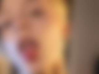 ElenoraMowatt's Live Sex Cam Show