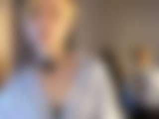 ElenoraMowatt's Live Sex Cam Show